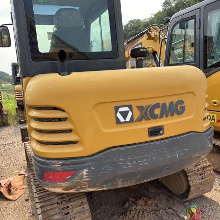 徐工XE55DA履带式挖掘机