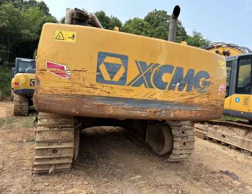 徐工XE490D履带式挖掘机