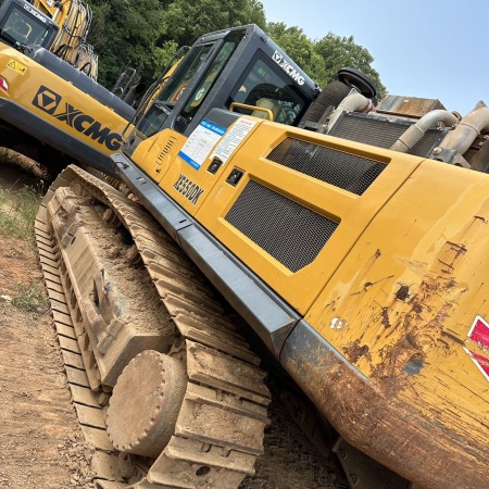 徐工XE490D履带式挖掘机