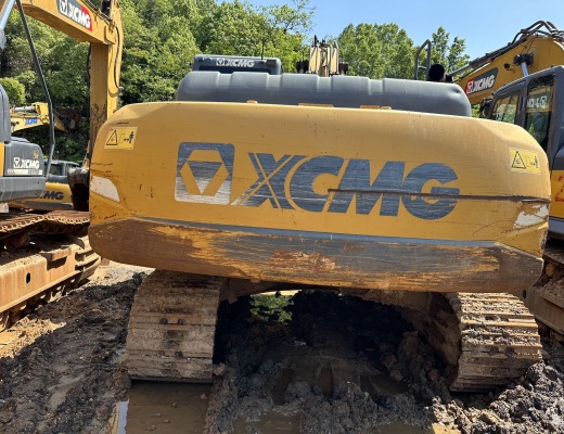 徐工XE200DA履带式挖掘机