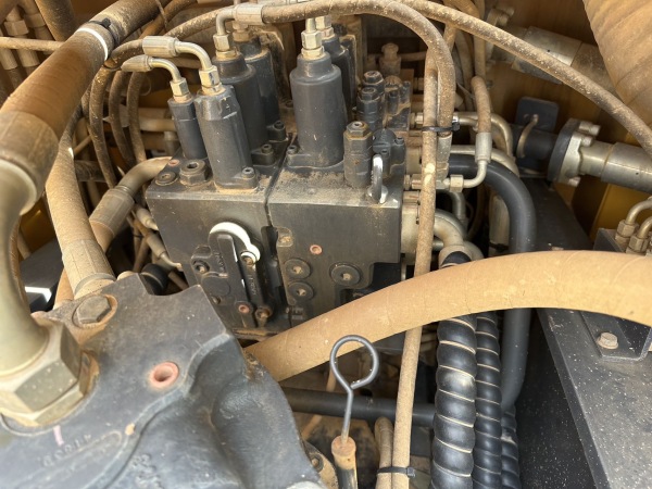 徐工XE200DA履帶式挖掘機