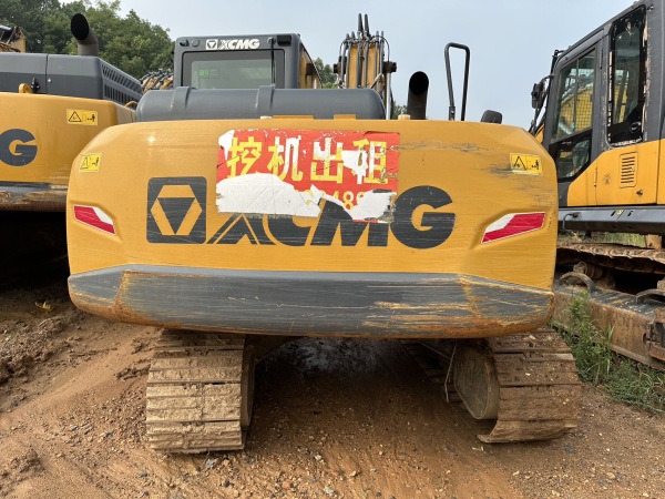 徐工XE135D履帶式挖掘機(jī)