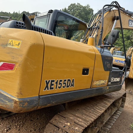 徐工XE135D履带式挖掘机