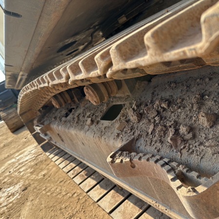 徐工XE225DK履带式挖掘机