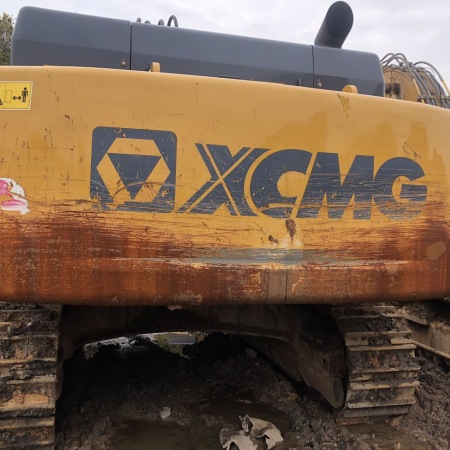 徐工XE490DK履带式挖掘机