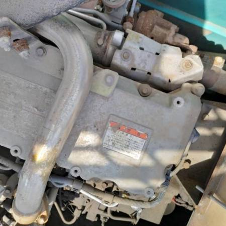 神钢SK260履带式挖掘机