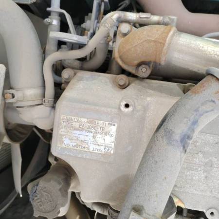 神钢SK260履带式挖掘机