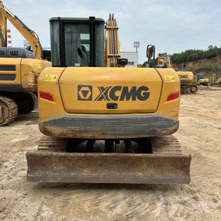 徐工XE75DA履带式挖掘机