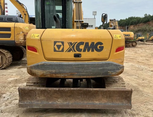 徐工XE75DA履带式挖掘机