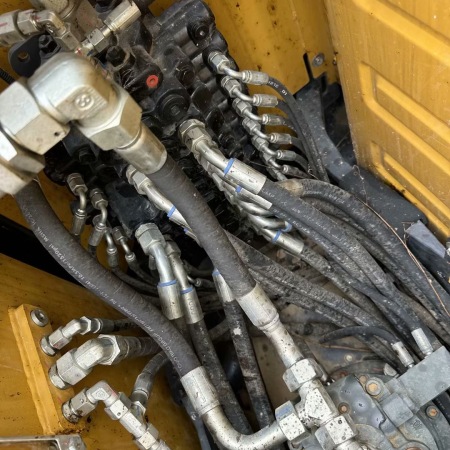 徐工XE75DA履带式挖掘机