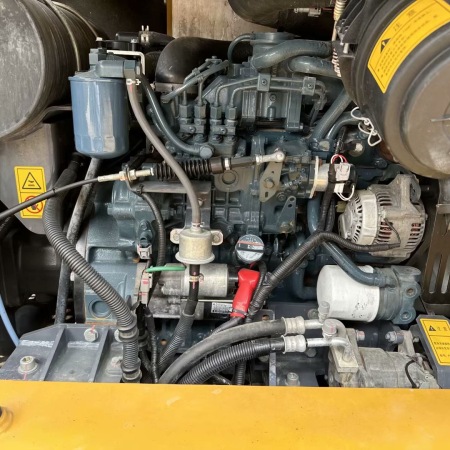 徐工XE75DA履带式挖掘机