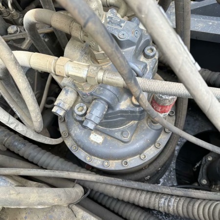 徐工XE490DK履带式挖掘机