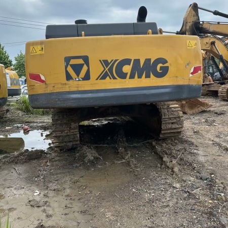 徐工XE490DK履带式挖掘机