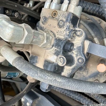 徐工XE490DK履带式挖掘机