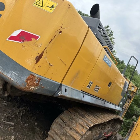 徐工XE490DK履带式挖掘机