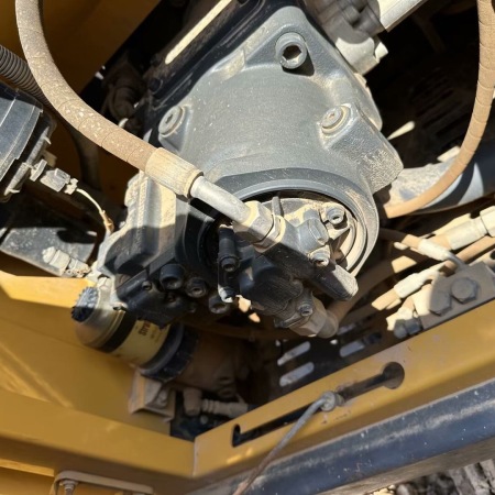 徐工XE215DA履带式挖掘机