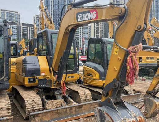 徐工XE60D履带式挖掘机