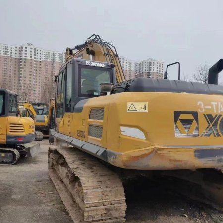 徐工XE245DK履带式挖掘机