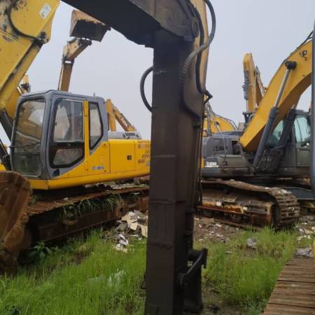 卡特彼勒320C履带式挖掘机