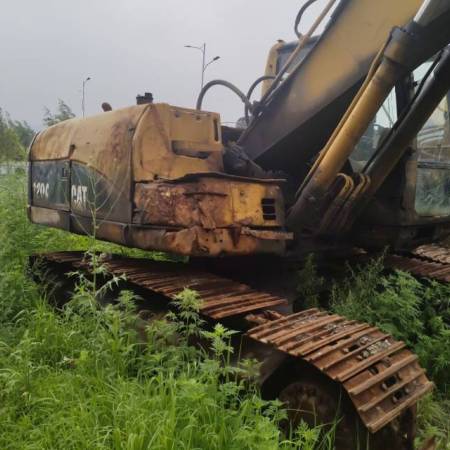 卡特彼勒320C履带式挖掘机