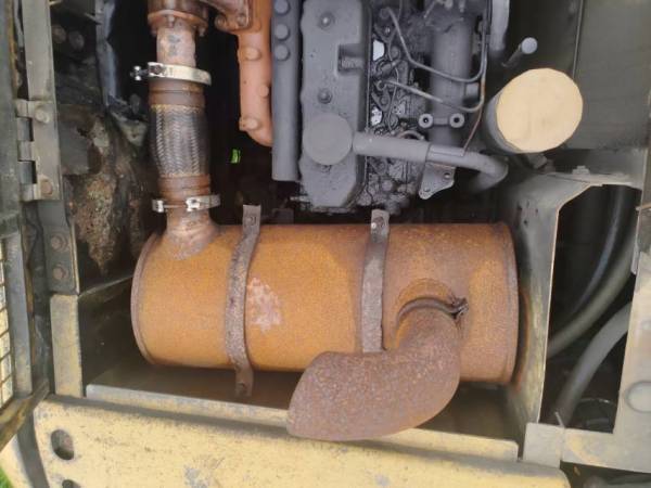 卡特彼勒320C履帶式挖掘機(jī)