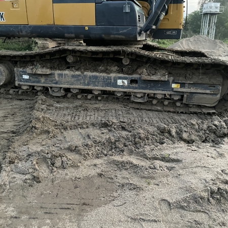 徐工XE240D履带式挖掘机