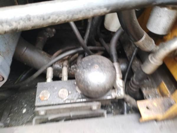 山東臨工LG6135E履帶式挖掘機(jī)