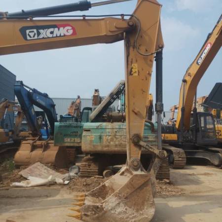 徐工XE215DA履带式挖掘机