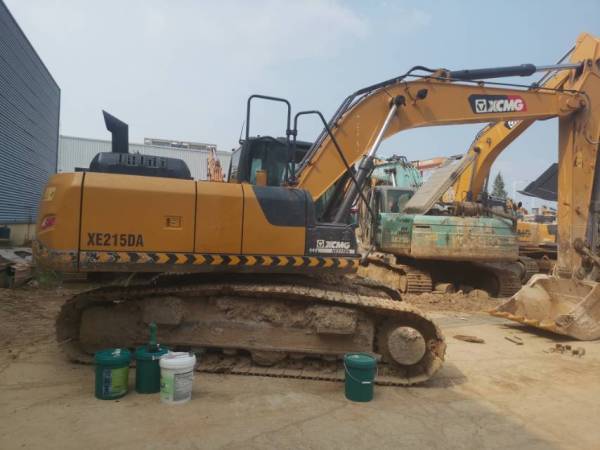 徐工XE215DA履帶式挖掘機(jī)