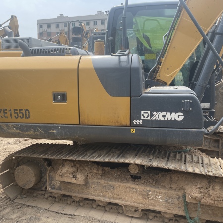 徐工XE135D履带式挖掘机