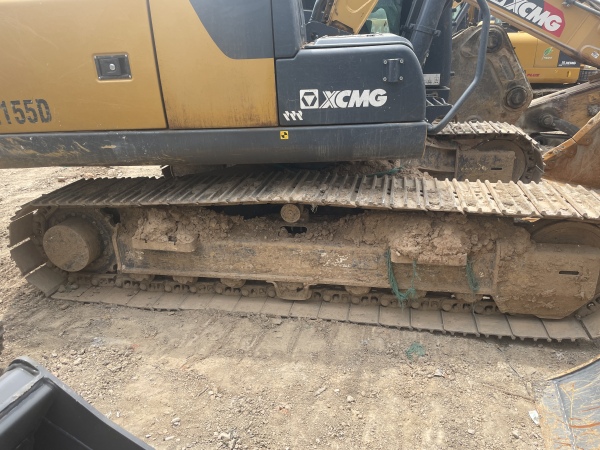 徐工XE135D履帶式挖掘機(jī)