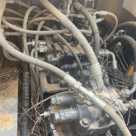 徐工XE135D履带式挖掘机