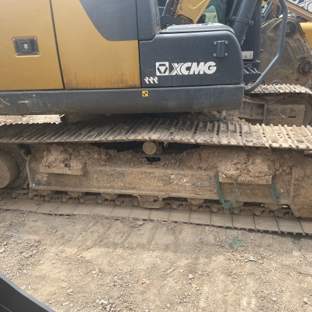 徐工XE135D履带式挖掘机