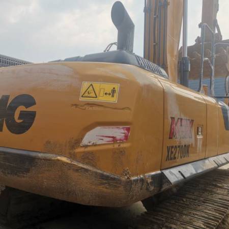 徐工XE270DK履带式挖掘机