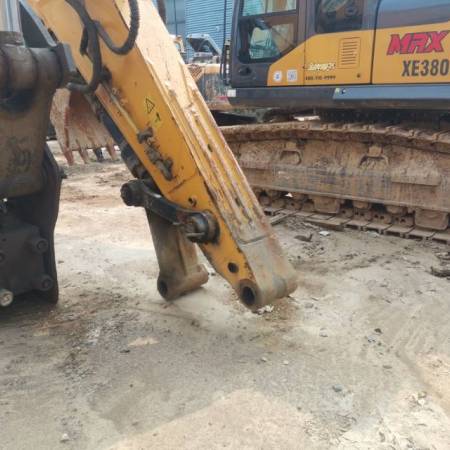 徐工XE470C履带式挖掘机