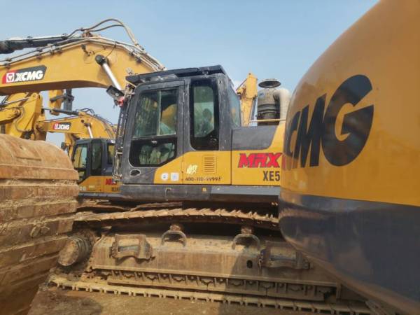 徐工XE520DK履帶式挖掘機(jī)
