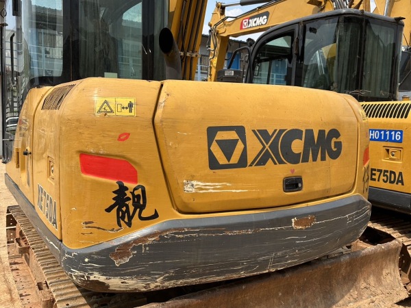 徐工XE75DA履帶式挖掘機
