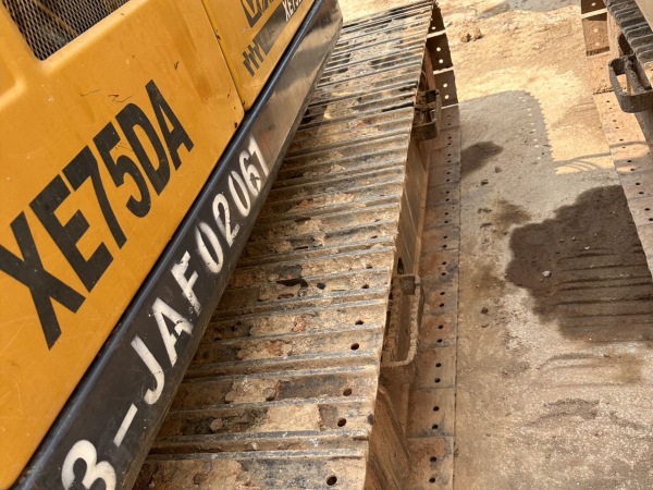 徐工XE75DA履帶式挖掘機