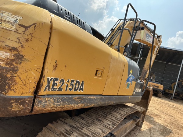 徐工XE200DA履帶式挖掘機(jī)