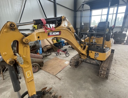 徐工XE17U(G401)履带式挖掘机