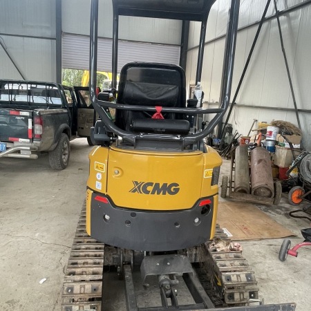 徐工XE17U(G401)履带式挖掘机