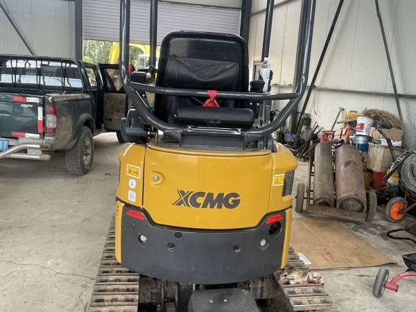 徐工XE17U(G401)履帶式挖掘機(jī)