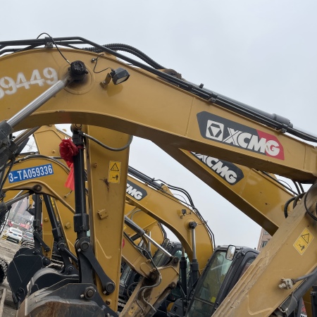 徐工XE155DK履带式挖掘机