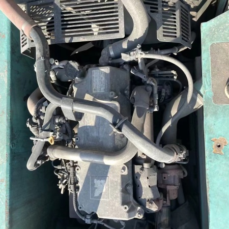 神钢SK260履带式挖掘机