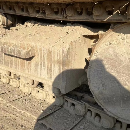 神钢SK260履带式挖掘机