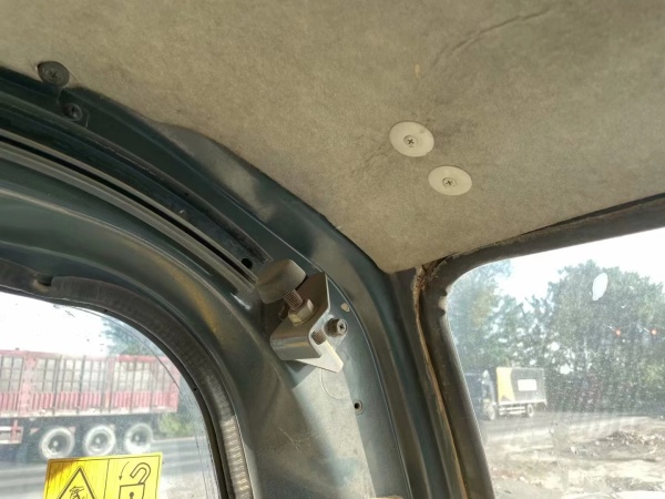 神鋼SK260履帶式挖掘機