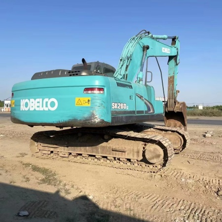 神钢SK260履带式挖掘机