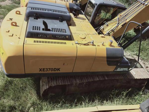 約翰迪爾E360LC履帶式挖掘機