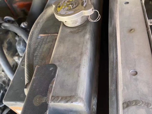 斗山DX80履帶式挖掘機