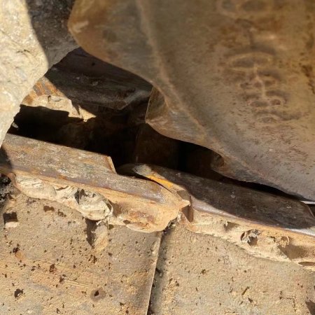 斗山DX80履带式挖掘机